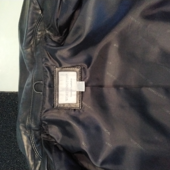 Worthington Ladies genuine leather car coat - Picture 7 of 9